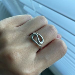 🛍Tiffany & Co. Ring - Size 47